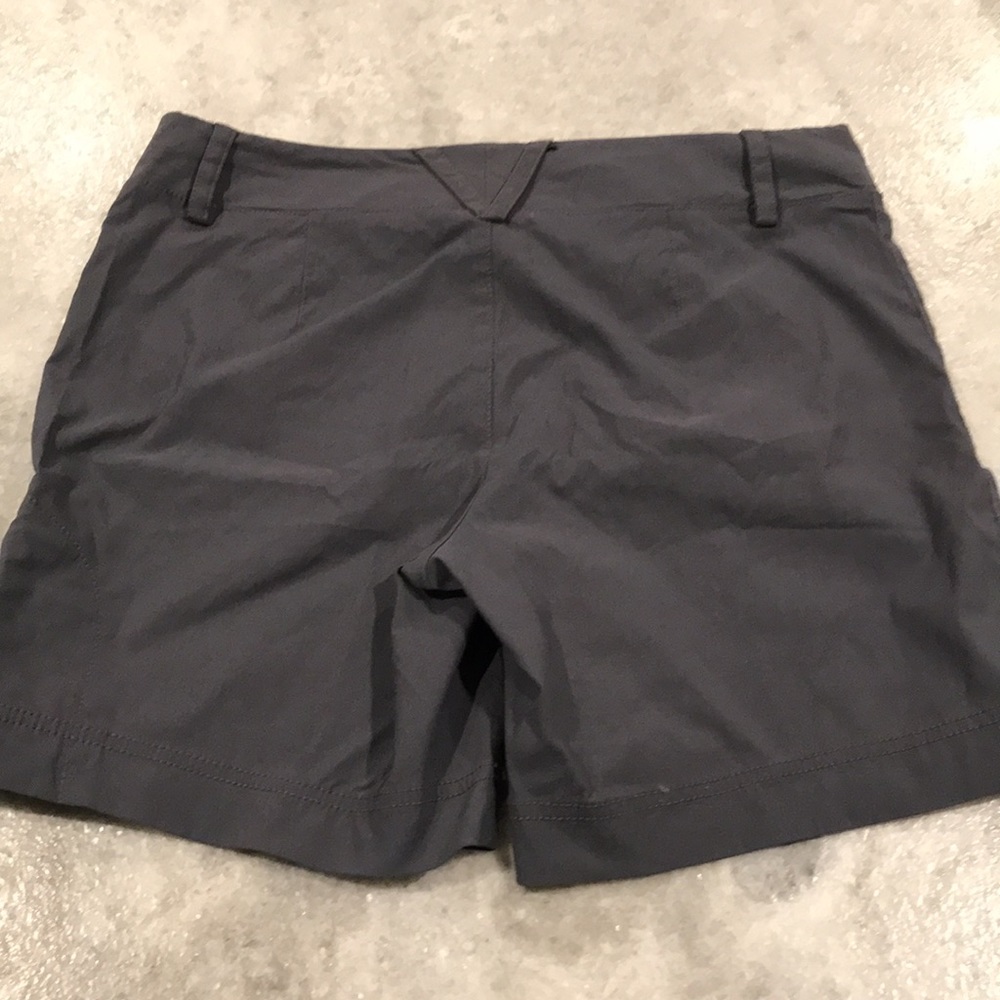 Athleta Shorts Womens Size 8 Chino Flat Front High Waist Gray 7" Inseam Hiking - Picture 4 of 7
